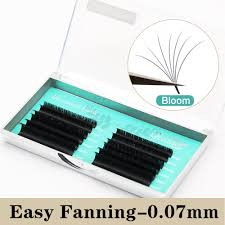 Qeelasee Blooming Lash